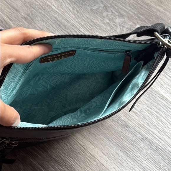 The Sak Black Leather Crossbody Bag Floral Embossed Everyday purse - Picture 5 of 8